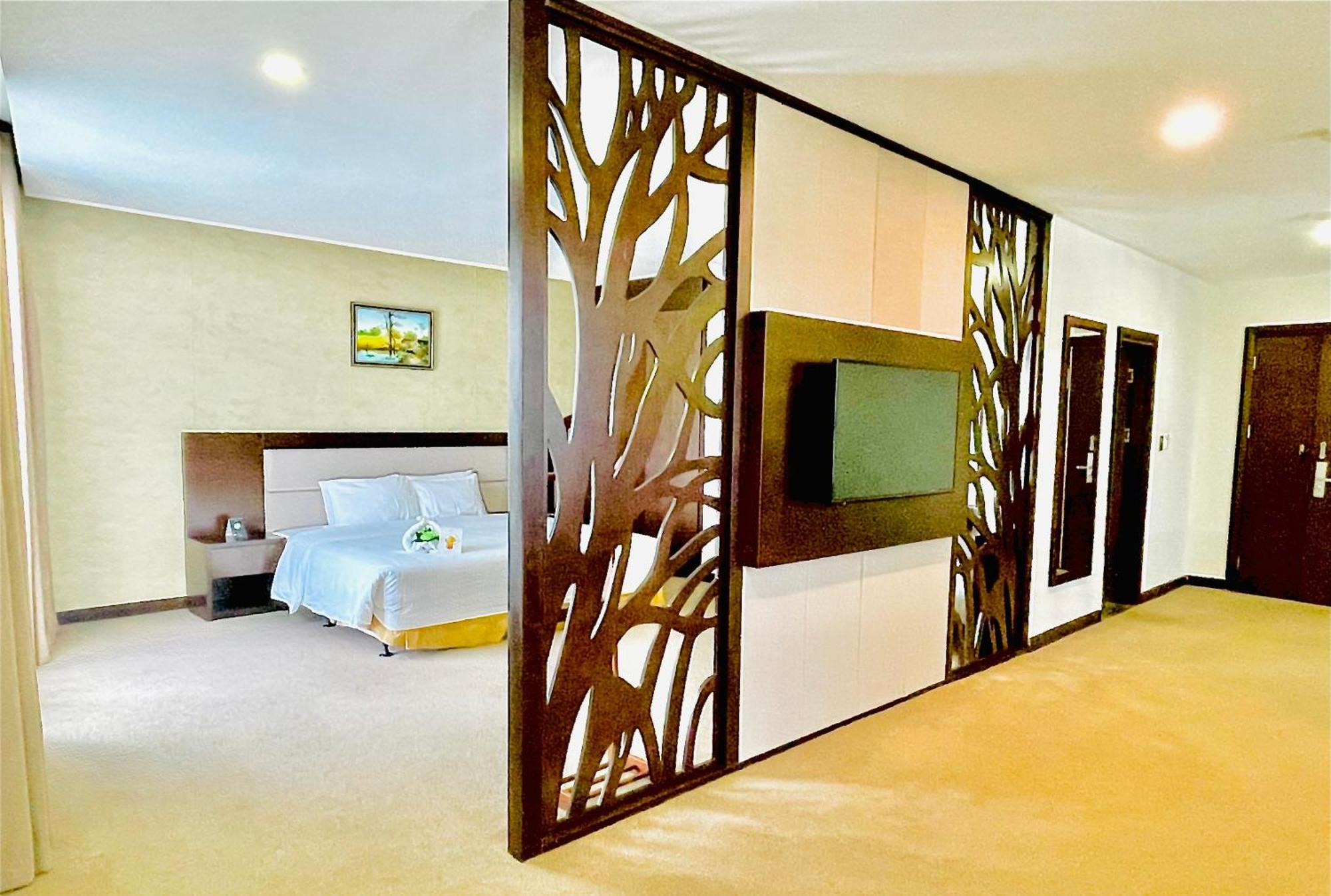 Muong Thanh Grand Quang Tri Hotel Екстер'єр фото