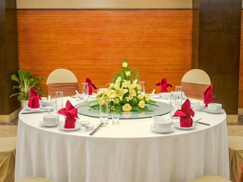 Muong Thanh Grand Quang Tri Hotel Екстер'єр фото